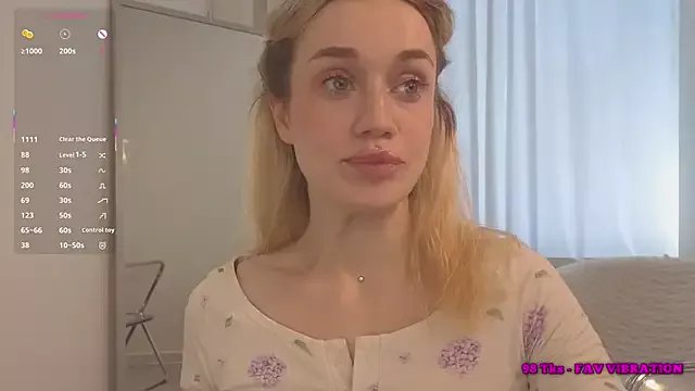 Freechat DiscoPotato on StripChat