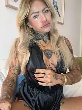 Discover amazing model Divina_X_ Divina_X_ from StripChat