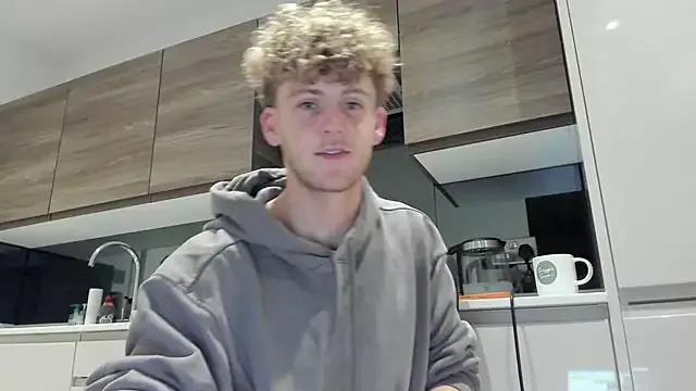 Masturbate to DominantAlex18, he wants to masturbate for you DominantAlex18 from StripChat