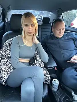 Admire gorgeous model DonorDi DonorDi from StripChat