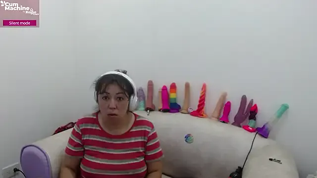 Drool_Sucker — DEEPTHROAT SALIVA ON BOOBS