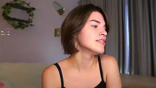 Freechat EleneButton on StripChat