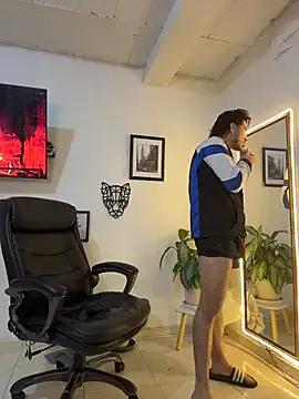 Cute Elian_savoy wants you to fuck his body now Elian_savoy from StripChat