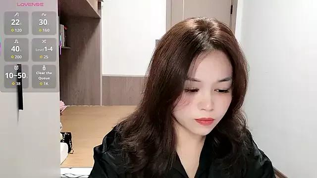 Join Ella-61, she wants to masturbate for you Ella-61 from StripChat