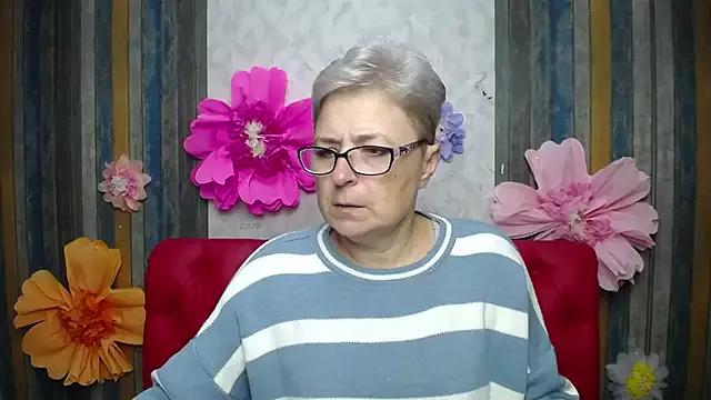 Private EmiliaGree on StripChat