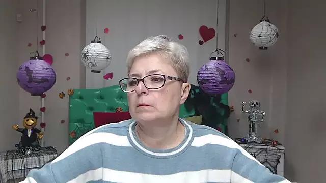 Try hot performer EmiliaGree EmiliaGree from StripChat