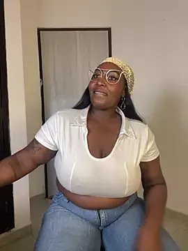 Freechat emilyrojas on StripChat