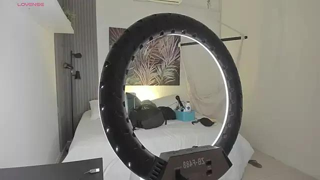 Freechat emma_alice_ on StripChat