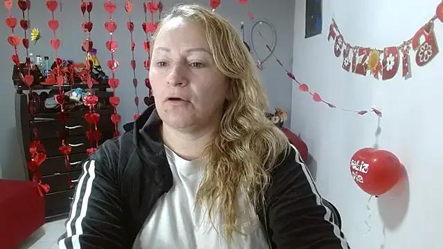 emperabigbootybigass on StripChat 