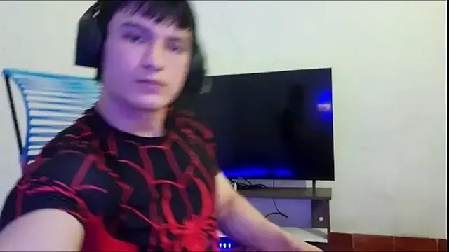 Freechat ErickWalton on StripChat