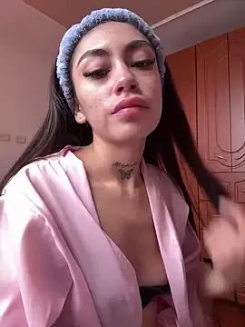 Try Eva-bonny, she wants to masturbate for you Eva-bonny from StripChat