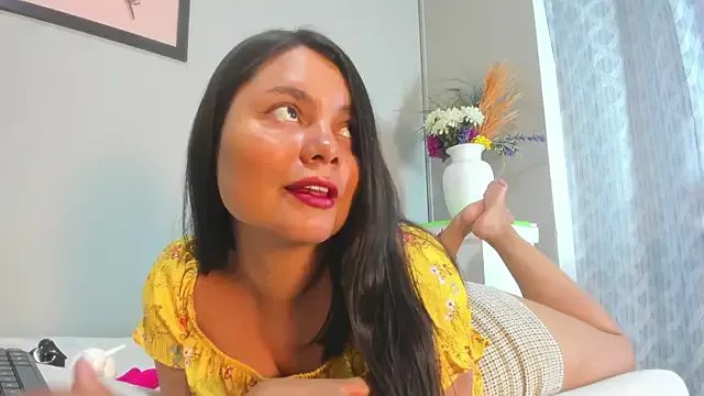 evaa_greey on StripChat 