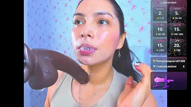 Freechat evelinn_belen on StripChat