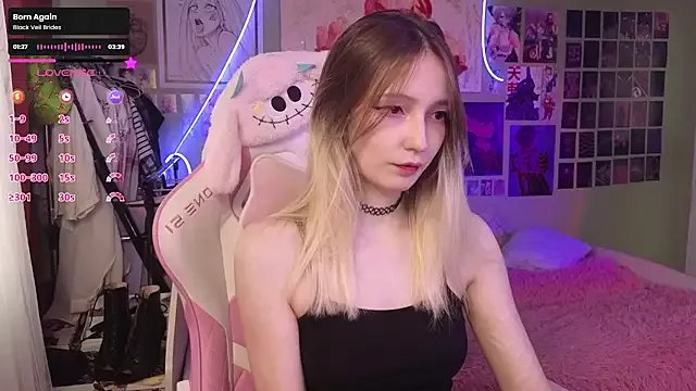 evierosen on StripChat 