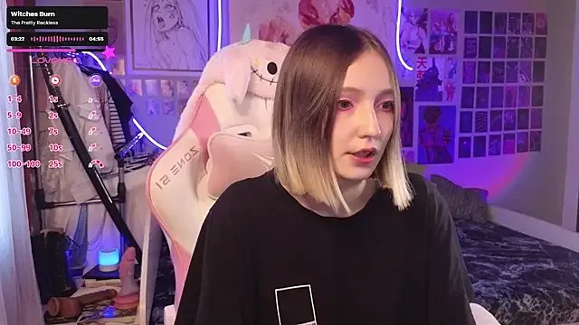 evierosen on StripChat 