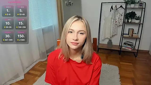 FaaBinaa on StripChat 