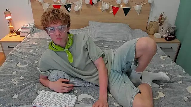 Freechat Fandi_777 on StripChat