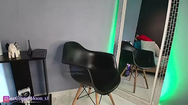 GingerMoon_ on StripChat 