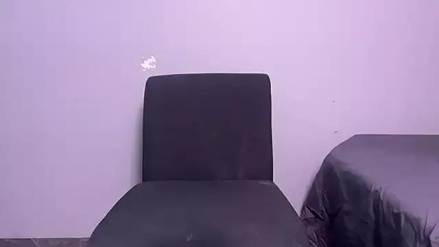 Private Gold_digger____ on StripChat