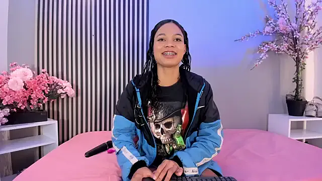 GysellHanson — squirts 