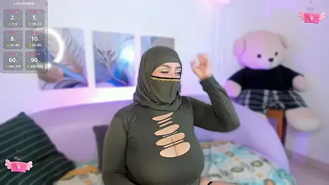 hana_falak on StripChat 