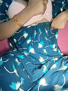 sc Hot-Show5 is f Hot-Show5 — Boobs show