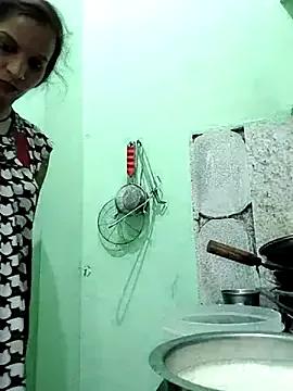 Hotty-Nidhi on StripChat 