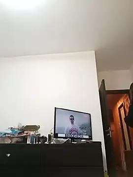 hugebobbs on StripChat