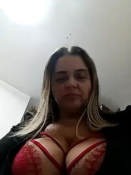 hugebobbs on StripChat