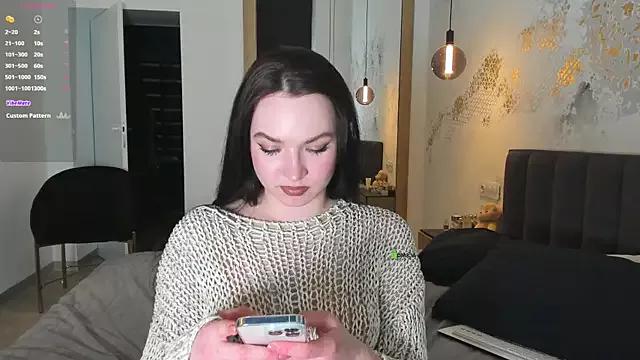 ibiddi on StripChat 