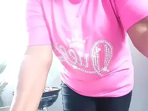 IndianDelia on StripChat 