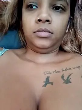 Freechat Indianqueen03 on StripChat