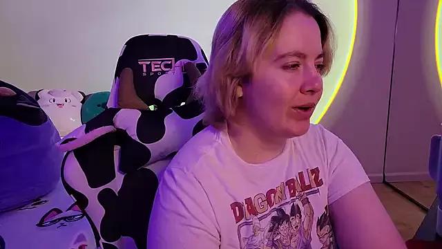 Freechat InternetFairy_XO on StripChat