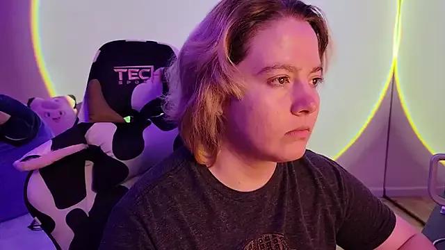 Freechat InternetFairy_XO on StripChat