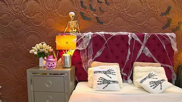 IrisMonn from StripChat