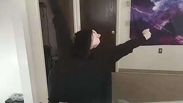 Ivyrose4999 on StripChat