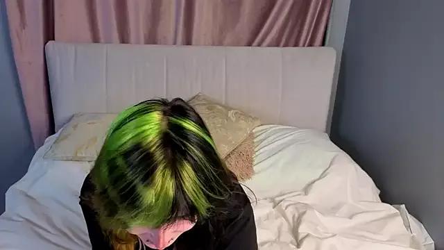 Freechat KandraCruser on StripChat