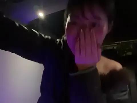 karenchaaan on StripChat