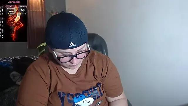 Freechat katty_femdom on StripChat