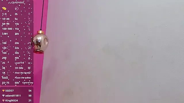 Freechat kinkyandsavage on StripChat