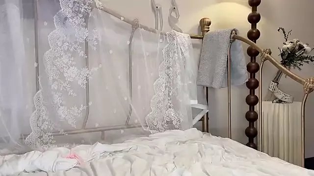 Private kiraa-0051 on StripChat