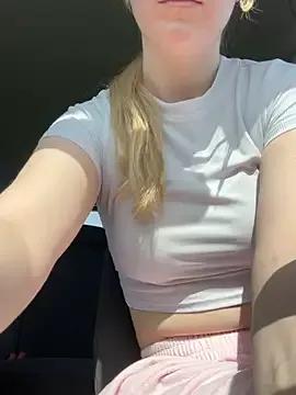 KissMissAngela on StripChat 