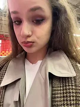 Watch KittyQueeny, she wants to masturbate for you KittyQueeny from StripChat