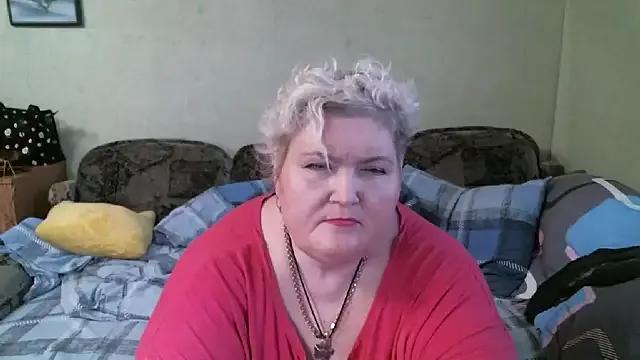 Lana555 on StripChat 