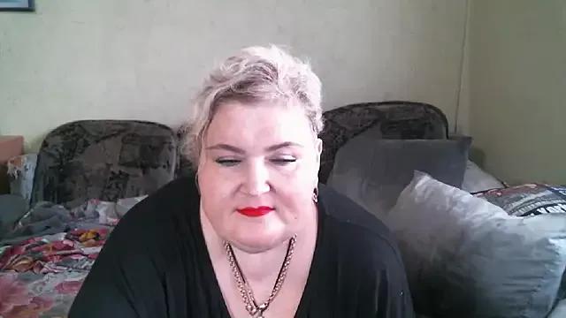 Lana555 on StripChat 