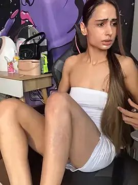 Group LaPetitechienne1 on StripChat