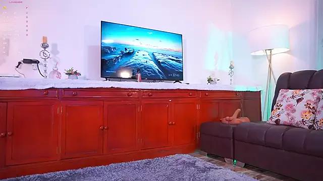 Explore StripChat's Lara_giraldo lara_giraldo from StripChat