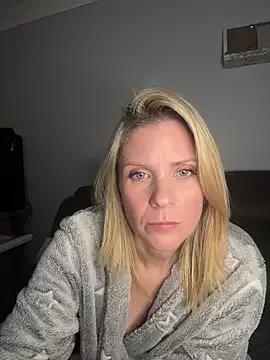 Lexi-Lux-X from StripChat