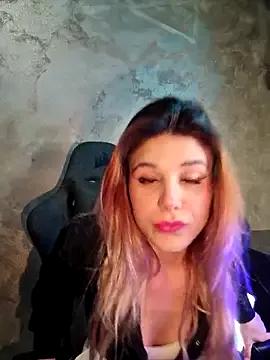 Freechat LeylaRosse on StripChat