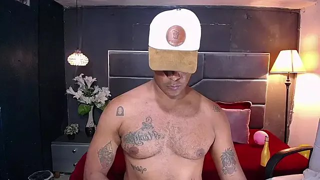 Freechat liam_howard on StripChat